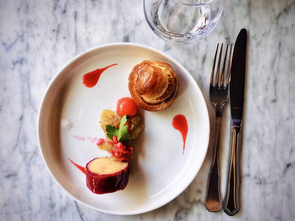 Où apprendre à cuisiner les plats traditionnels vietnamiens à Hanoï?